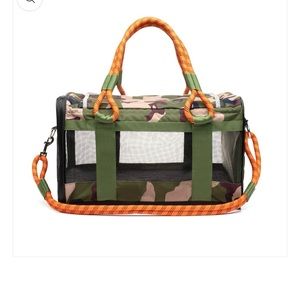 Roverlund Out-of-Office Pet Carrier (camo / unused)